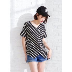 Vneck irregular stripe top V領不規則衣襬條紋上衣
